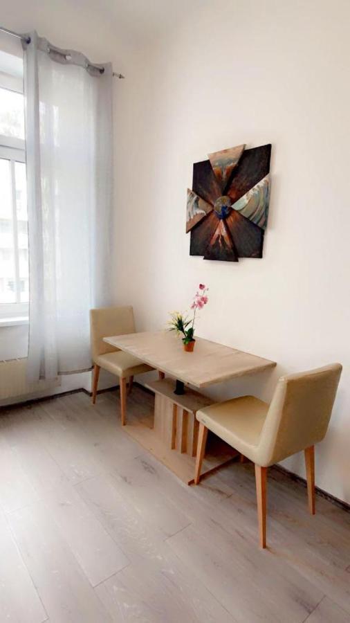 Premier Quad Room Wh Bécs Kültér fotó